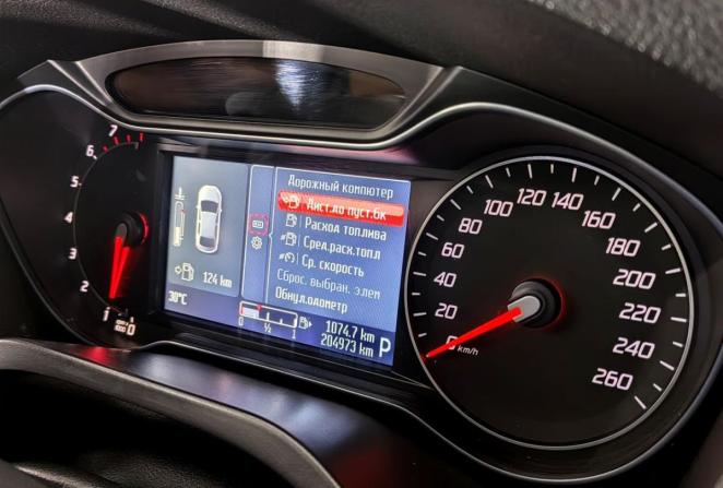 Ford S-MAX I Рестайлинг с пробегом 2013 года, цена 1 400 000 рублей, 205000 км, минивэн, Автокод Объявления