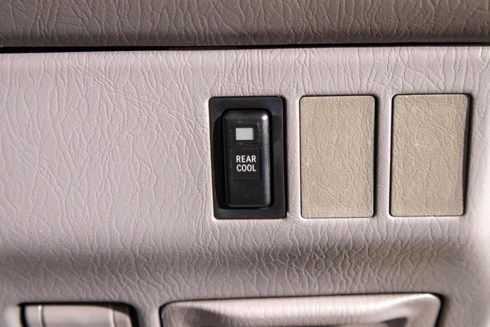 Toyota Ipsum I (M10) Барнаул  - изображение 12