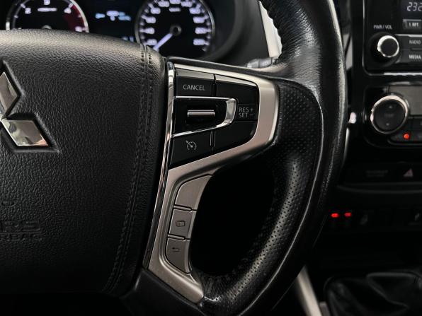 Mitsubishi Pajero Sport III с пробегом 2018 года, цена 2 675 000 рублей, 155257 км, внедорожник, Автокод Объявления