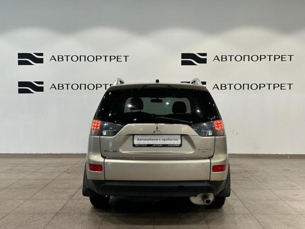 Mitsubishi Outlander II с пробегом 2007 года, цена 629 000 рублей, 318872 км, внедорожник, Автокод Объявления