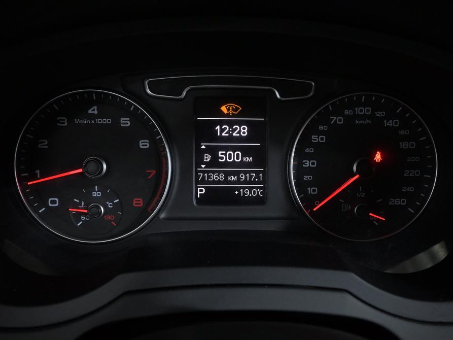 Audi Q3 I (8U) Москва  - изображение 11