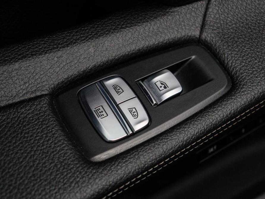 BMW 7 серии VI (G11/G12) Рестайлинг Москва  - изображение 17