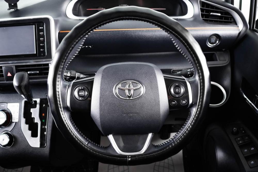 Toyota Sienta II Пермь  - изображение 16