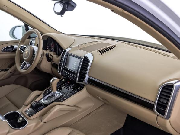 Porsche Cayenne II Рестайлинг (958) с пробегом 2015 года, цена 3 535 000 рублей, 127782 км, внедорожник, Автокод Объявления