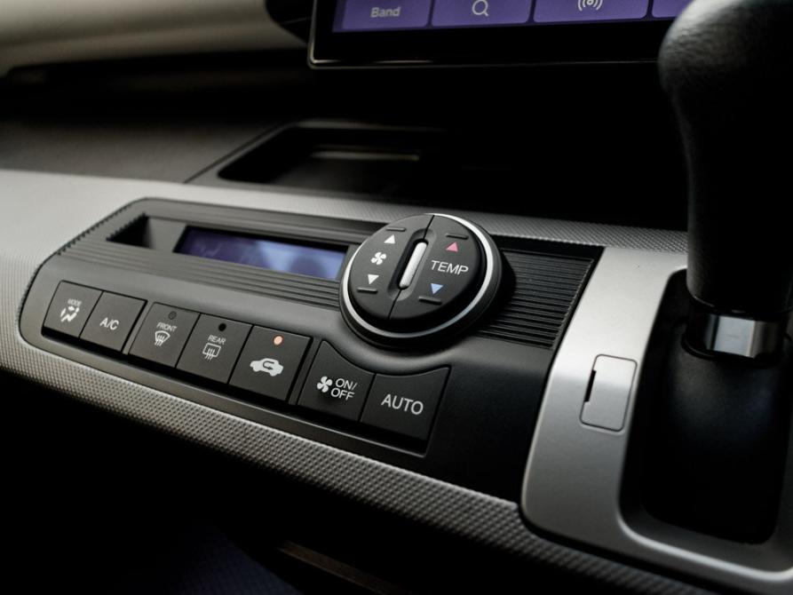 Honda Freed I Рестайлинг 2 Екатеринбург  - изображение 18