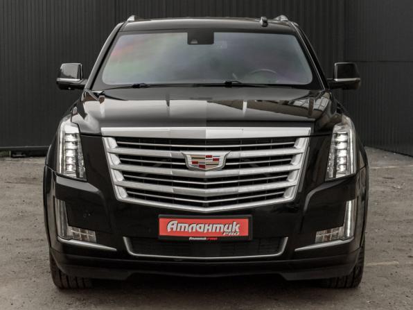 Cadillac Escalade IV с пробегом 2016 года, цена 3 850 000 рублей, 247759 км, внедорожник, Автокод Объявления