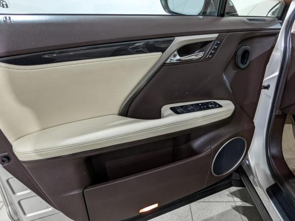 Lexus RX IV Рестайлинг с пробегом 2019 года, цена 4 250 000 рублей, 118779 км, внедорожник, Автокод Объявления