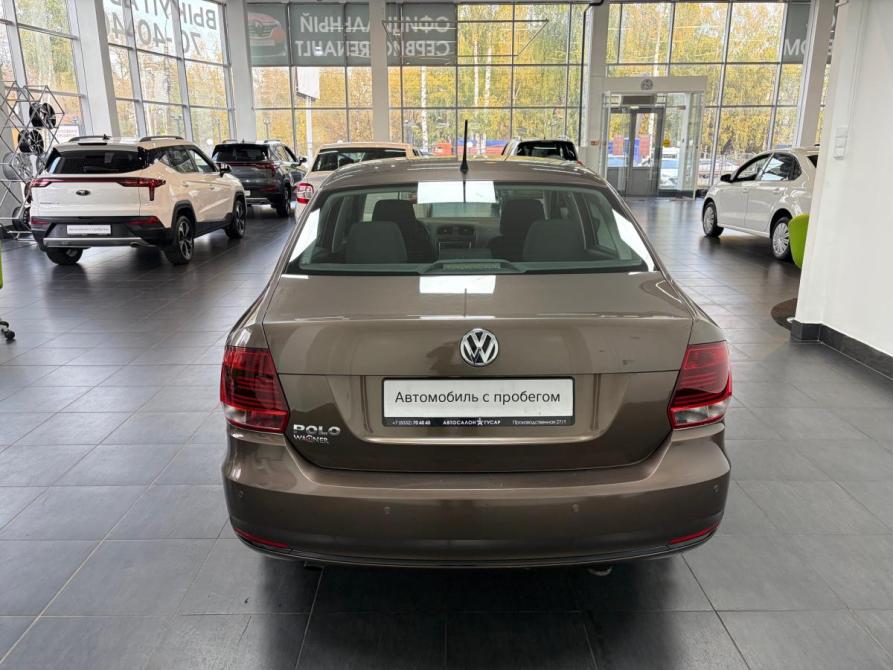 Volkswagen Polo V Рестайлинг Киров  - изображение 5