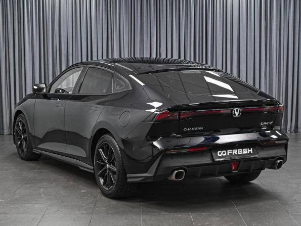 Changan UNI-V I с пробегом 2024 года, цена 2 540 000 рублей, 36940 км, лифтбек, Автокод Объявления