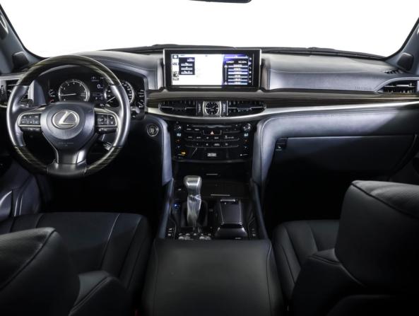 Lexus LX III Рестайлинг 2 с пробегом 2019 года, цена 7 600 000 рублей, 142000 км, внедорожник, Автокод Объявления