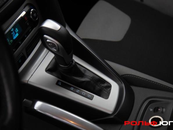 Ford Focus III с пробегом 2012 года, цена 648 000 рублей, 180195 км, хэтчбек, Автокод Объявления