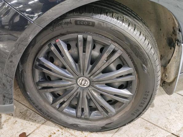 Ford Focus III Рестайлинг с пробегом 2016 года, цена 990 000 рублей, 104000 км, седан, Автокод Объявления