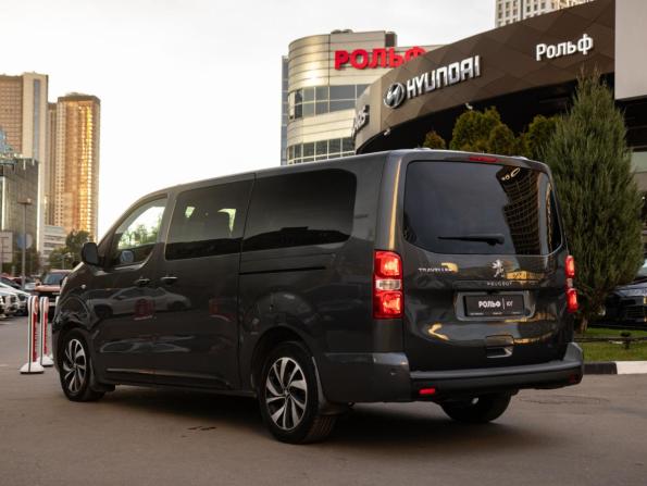 Peugeot Traveller I с пробегом 2022 года, цена 3 328 000 рублей, 141623 км, минивэн, Автокод Объявления