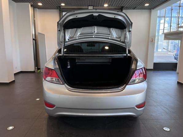 Hyundai Solaris I с пробегом 2012 года, цена 675 000 рублей, 168172 км, седан, Автокод Объявления