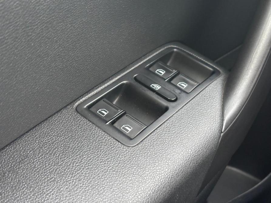 Volkswagen Polo V Рестайлинг Пермь  - изображение 16