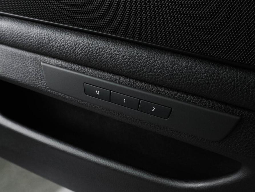 BMW 5 серии VI (F10/F11/F07) Рестайлинг Воронеж  - изображение 13