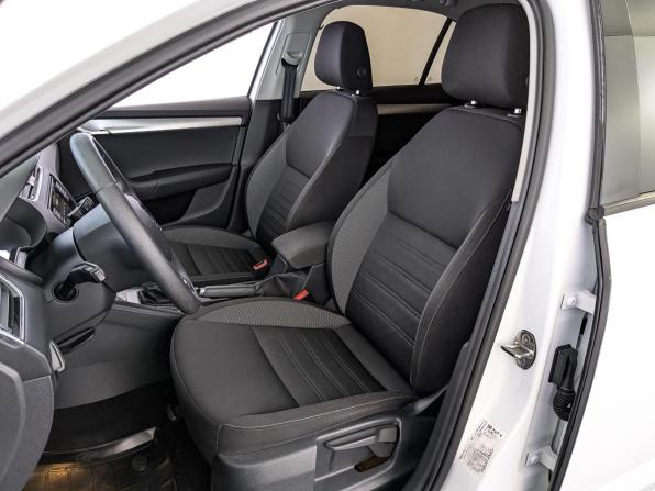 Skoda Octavia III (A7) Рестайлинг с пробегом 2019 года, цена 1 770 000 рублей, 94440 км, лифтбек, Автокод Объявления