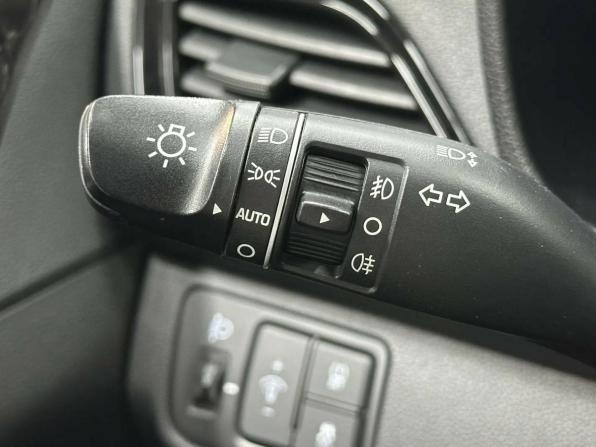 Hyundai Solaris II Рестайлинг с пробегом 2020 года, цена 1 450 000 рублей, 70000 км, седан, Автокод Объявления