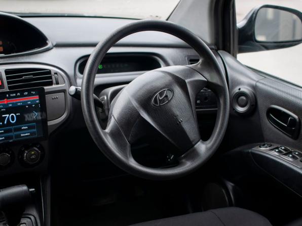 Hyundai Matrix I с пробегом 2002 года, цена 250 000 рублей, 286265 км, компактвэн, Автокод Объявления