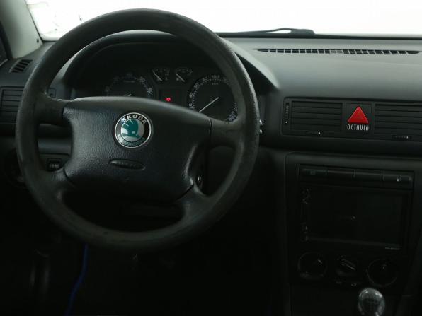Skoda Octavia II (A5) с пробегом 2007 года, цена 378 000 рублей, 242000 км, лифтбек, Автокод Объявления