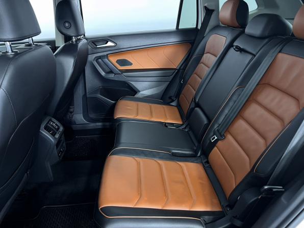 Volkswagen Tiguan II с пробегом 2018 года, цена 2 459 000 рублей, 71133 км, внедорожник, Автокод Объявления