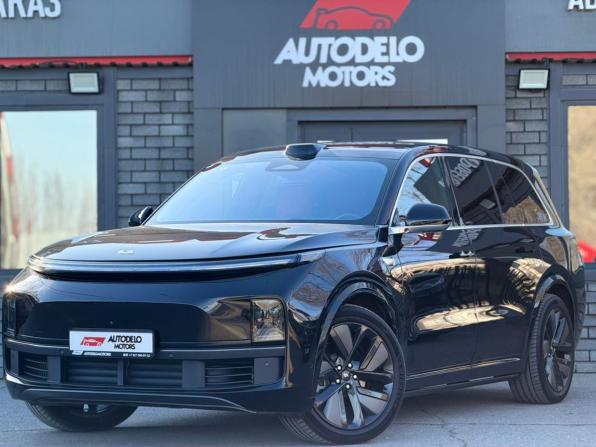 Li Auto (Lixiang) L9 I с пробегом 2024 года, цена 6 990 000 рублей, 9700 км, внедорожник, Автокод Объявления