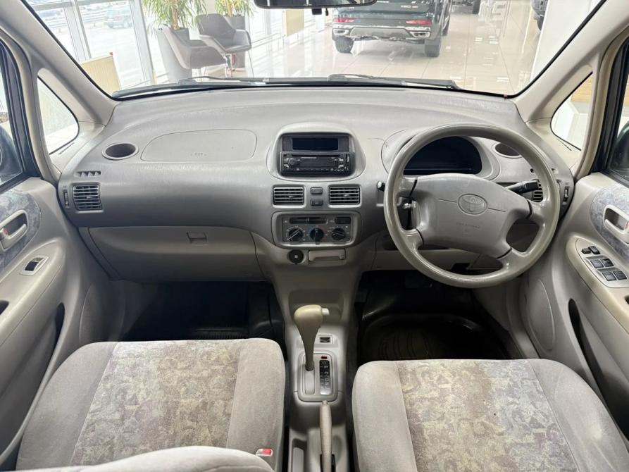 Toyota Corolla Spacio I Москва  - изображение 11