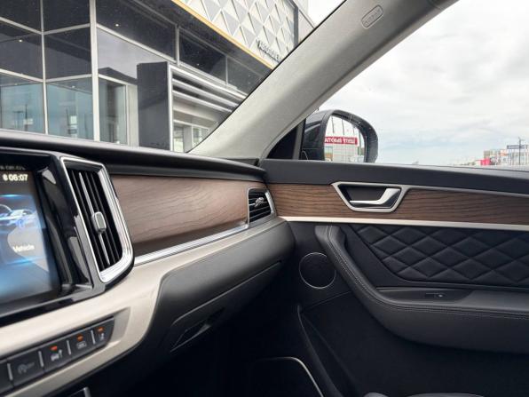 Hongqi HS7 I с пробегом 2023 года, цена 3 295 000 рублей, 74000 км, внедорожник, Автокод Объявления