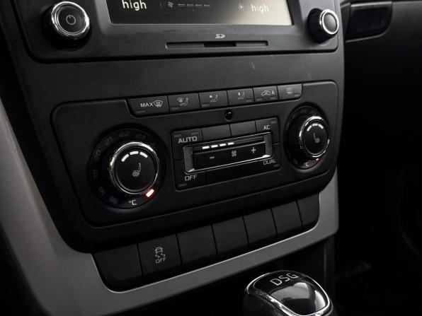 Skoda Yeti I с пробегом 2013 года, цена 1 295 000 рублей, 51124 км, внедорожник, Автокод Объявления