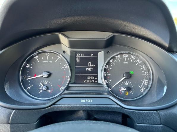 Skoda Octavia III (A7) с пробегом 2015 года, цена 1 250 000 рублей, 240569 км, лифтбек, Автокод Объявления