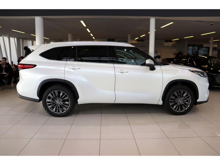 Toyota Highlander IV (XU70) Москва  - изображение 7