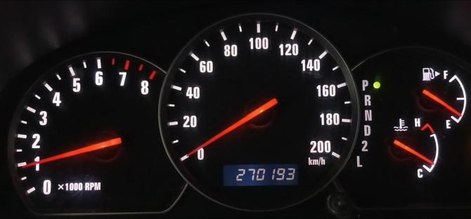 Suzuki Grand Vitara I Рестайлинг с пробегом 2003 года, цена 579 000 рублей, 270000 км, внедорожник, Автокод Объявления