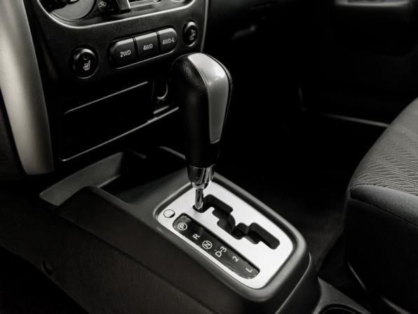 Suzuki Jimny III Рестайлинг 2 с пробегом 2013 года, цена 1 500 000 рублей, 52577 км, внедорожник, Автокод Объявления