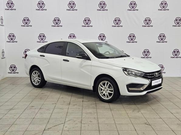Lada (ВАЗ) Vesta I Рестайлинг (NG) с пробегом 2023 года, цена 1 054 000 рублей, 37829 км, седан, Автокод Объявления