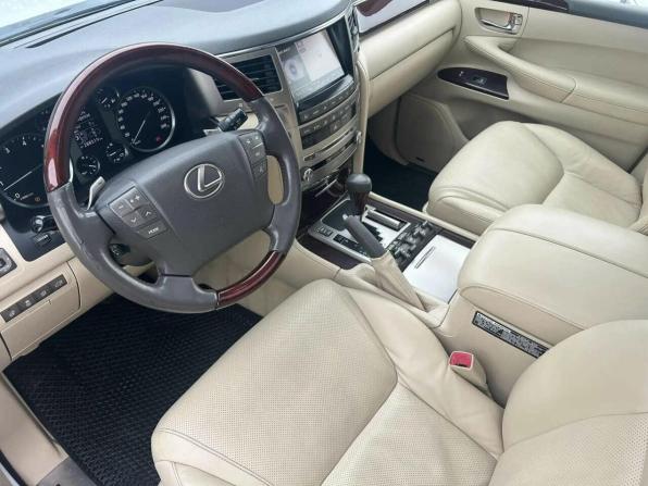 Lexus LX III Рестайлинг с пробегом 2013 года, цена 3 970 000 рублей, 254000 км, внедорожник, Автокод Объявления
