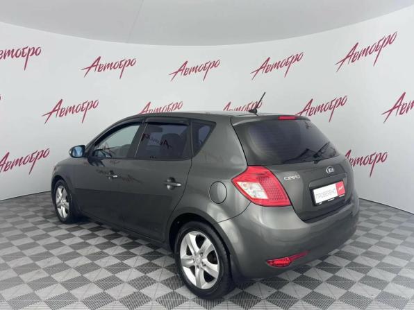 Kia Ceed I Рестайлинг с пробегом 2011 года, цена 649 000 рублей, 212400 км, хэтчбек, Автокод Объявления