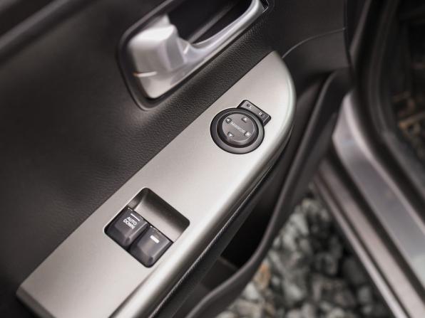 Kia Rio III Рестайлинг с пробегом 2016 года, цена 1 059 000 рублей, 145900 км, седан, Автокод Объявления