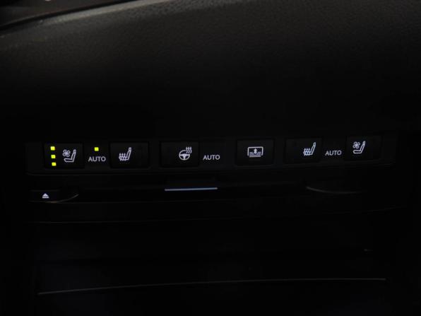 Lexus ES VII с пробегом 2019 года, цена 3 697 000 рублей, 131127 км, седан, Автокод Объявления