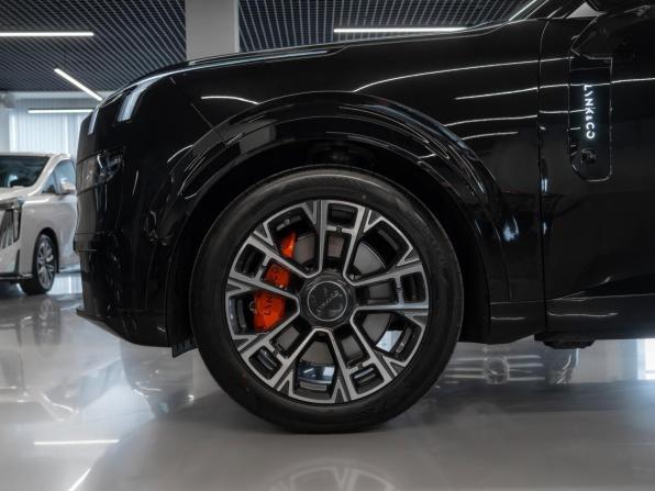 Lynk &amp; Co 900 с пробегом 2026 года, цена 8 200 000 рублей, 50 км, внедорожник, Автокод Объявления