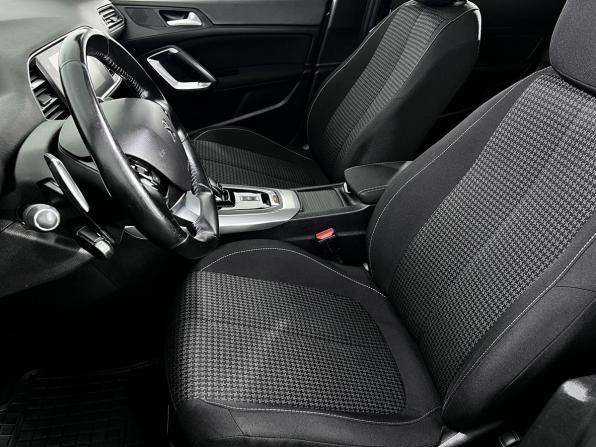 Peugeot 308 II Рестайлинг с пробегом 2020 года, цена 1 389 000 рублей, 143000 км, универсал, Автокод Объявления