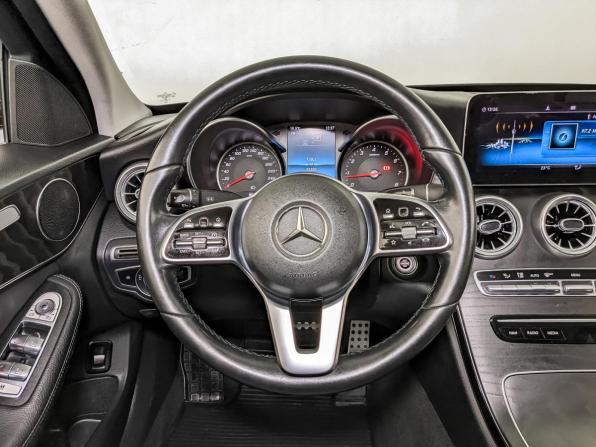 Mercedes-Benz C-Класс IV (W205) Рестайлинг с пробегом 2019 года, цена 2 766 000 рублей, 92328 км, седан, Автокод Объявления
