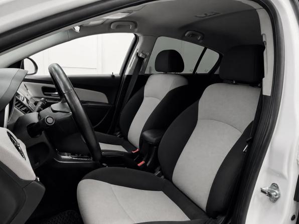 Chevrolet Cruze I с пробегом 2012 года, цена 640 000 рублей, 216000 км, хэтчбек, Автокод Объявления