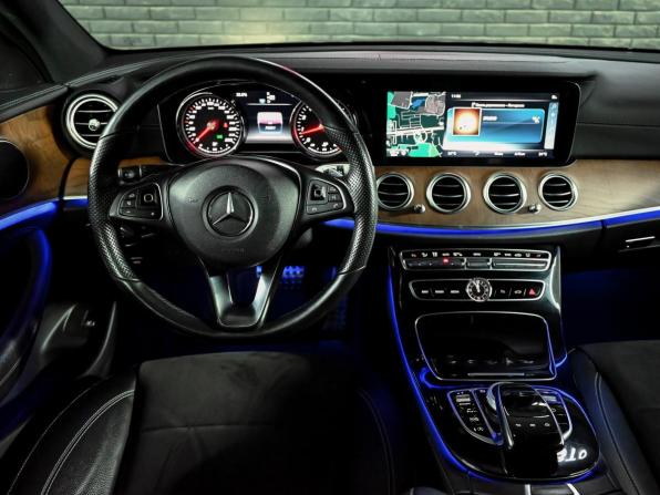 Mercedes-Benz E-Класс V (W213 S213 C238) с пробегом 2016 года, цена 3 330 000 рублей, 70851 км, седан, Автокод Объявления