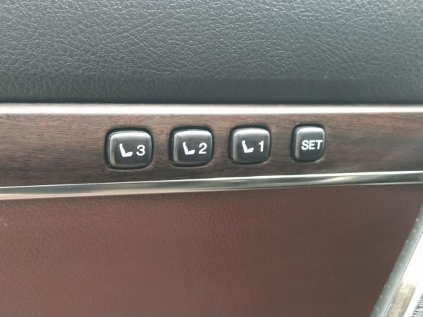 Toyota Land Cruiser 200 Series Рестайлинг 2 с пробегом 2016 года, цена 5 499 000 рублей, 181195 км, внедорожник, Автокод Объявления