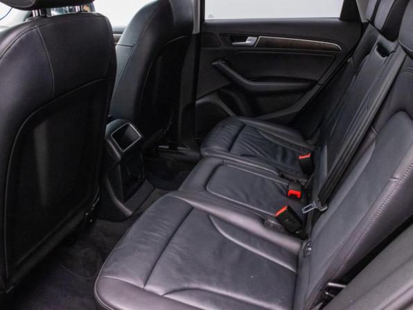Audi Q5 I (8R) Рестайлинг с пробегом 2014 года, цена 2 070 000 рублей, 124429 км, внедорожник, Автокод Объявления