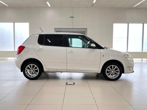 Skoda Fabia II Рестайлинг с пробегом 2013 года, цена 790 000 рублей, 120000 км, хэтчбек, Автокод Объявления