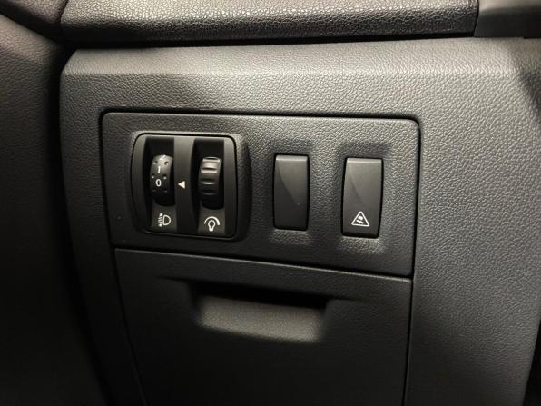 Renault Laguna III Рестайлинг с пробегом 2011 года, цена 685 000 рублей, 238042 км, лифтбек, Автокод Объявления