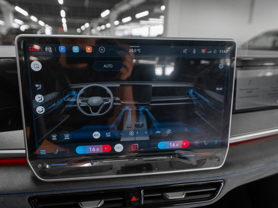 Volkswagen Tavendor I Рестайлинг Москва  - изображение 20