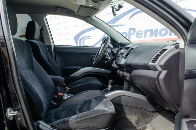 Mitsubishi Outlander II Рестайлинг с пробегом 2010 года, цена 1 050 000 рублей, 257000 км, внедорожник, Автокод Объявления