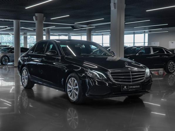 Mercedes-Benz E-Класс V (W213 S213 C238) с пробегом 2019 года, цена 2 820 000 рублей, 104307 км, седан, Автокод Объявления